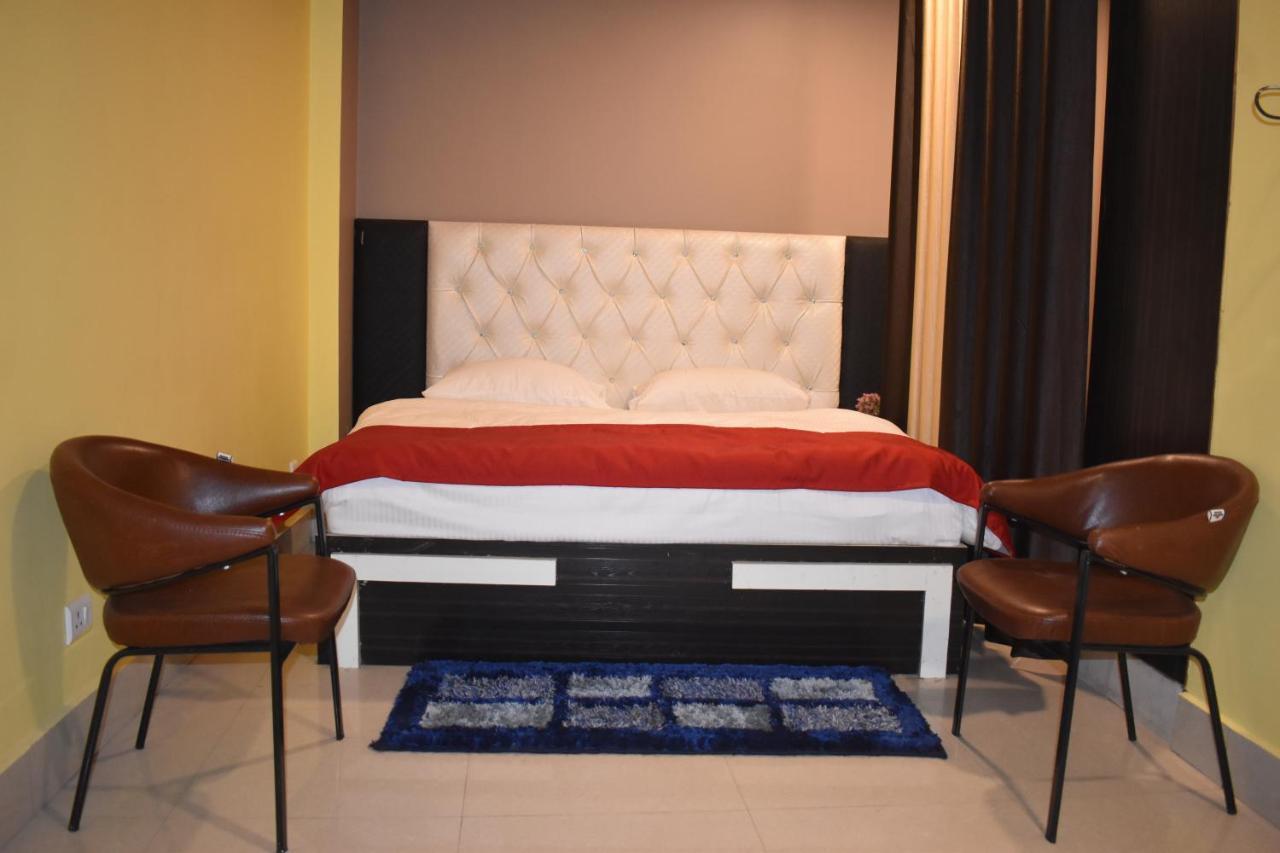 Jai Maa Bhagwati Hotel Pithorāgarh Esterno foto