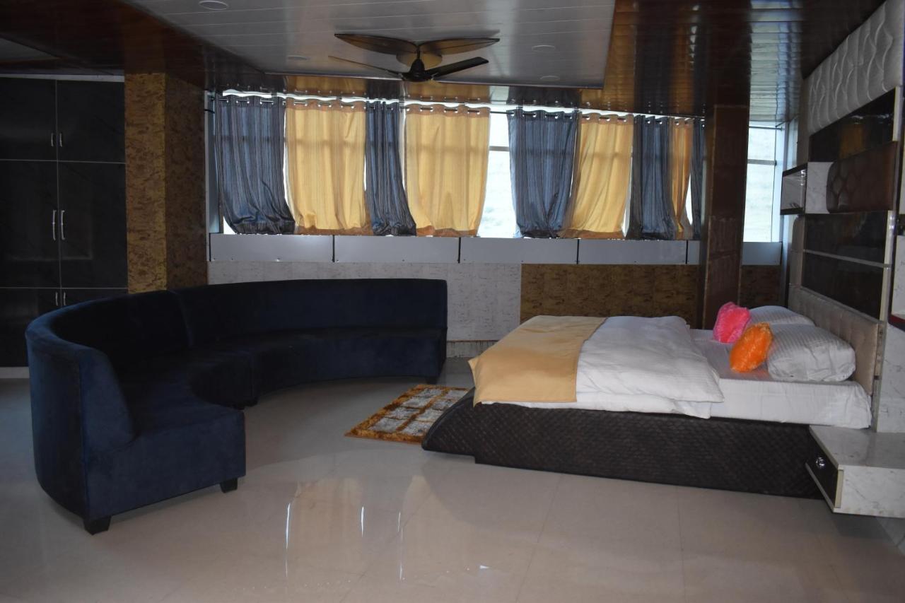 Jai Maa Bhagwati Hotel Pithorāgarh Esterno foto