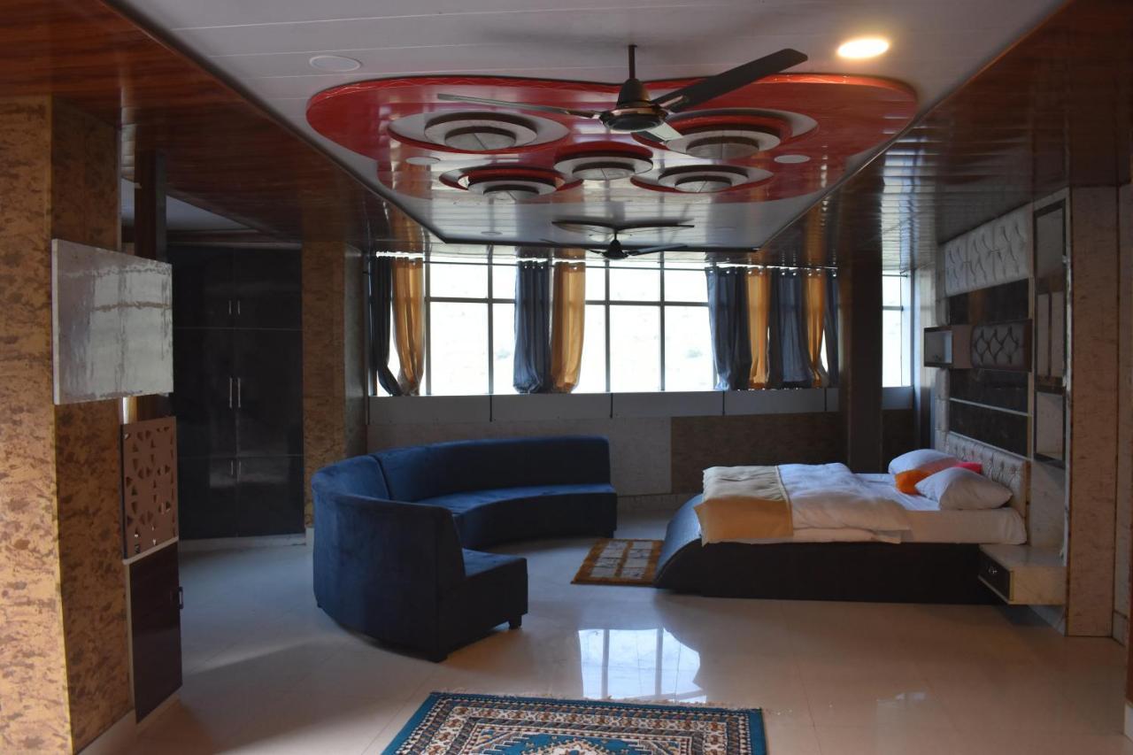 Jai Maa Bhagwati Hotel Pithorāgarh Esterno foto